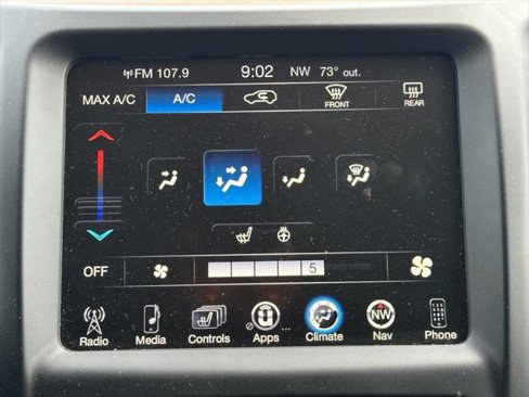 Certified 2018 Jeep Cherokee Latitude image 14