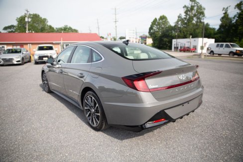 Used 2022 Hyundai Sonata Limited image 5