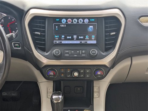 Used 2019 GMC Acadia Denali image 20