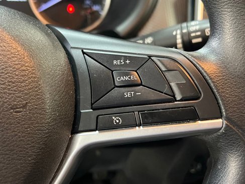 Used 2021 Nissan Kicks S image 16
