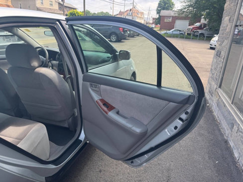 Used 2007 Toyota Corolla CE image 17