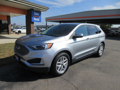 Used 2024 Ford Edge SEL w/ Cargo Accessory Package image 28