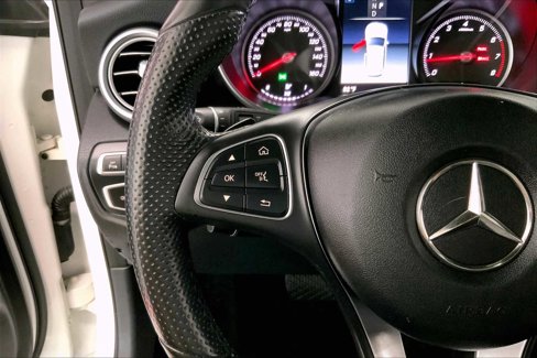 Used 2018 Mercedes-Benz GLC 300 4MATIC image 22