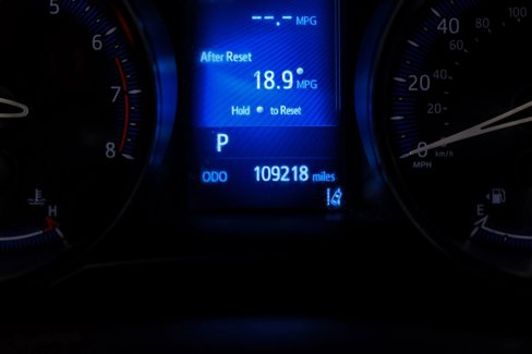 Used 2018 Toyota C-HR XLE image 25