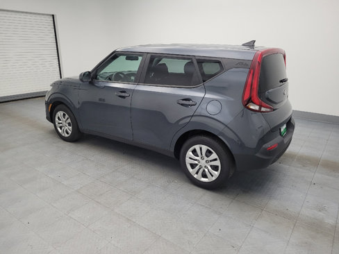 Used 2020 Kia Soul LX image 3