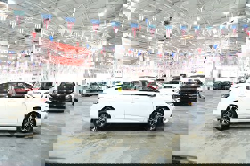 Used 2023 Nissan Sentra SV image 13