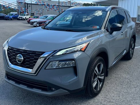 Used 2021 Nissan Rogue SL w/ Premium Package image 3