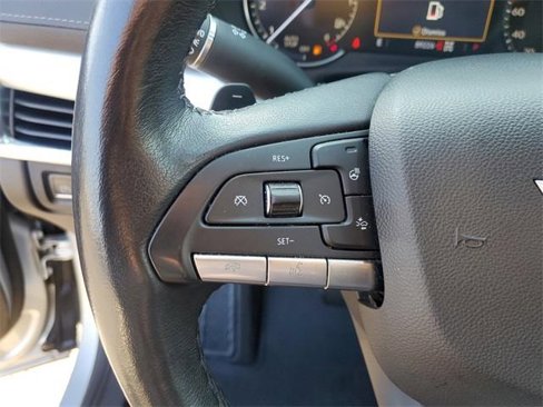 Used 2021 Cadillac XT4 Premium Luxury image 22