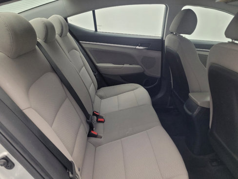 Used 2019 Hyundai Elantra SEL image 19