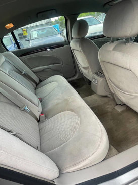 Used 2008 Buick Lucerne CX image 17