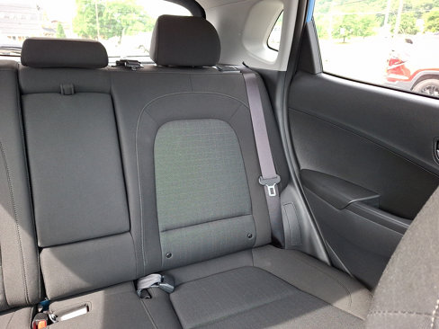 Used 2022 Hyundai Kona SEL w/ Convenience Package image 19
