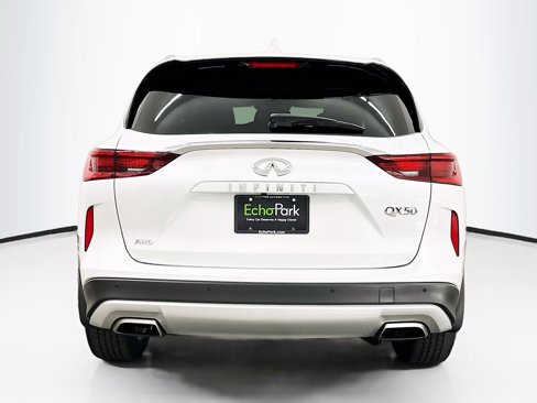 Used 2023 INFINITI QX50 Luxe image 7