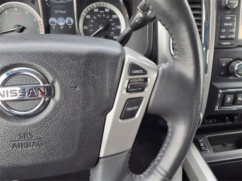 Used 2017 Nissan Titan SL w/ Chrome Package image 21