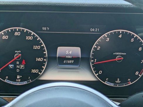 Used 2019 Mercedes-Benz E 300 image 6