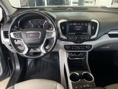 Used 2020 GMC Terrain SLT w/ Preferred Package image 18