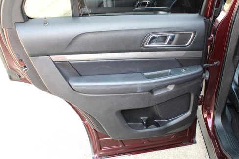 Used 2018 Ford Explorer XLT w/ Equipment Group 202A image 21