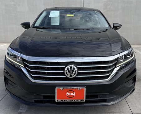 Used 2020 Volkswagen Passat 2.0T SEL image 2