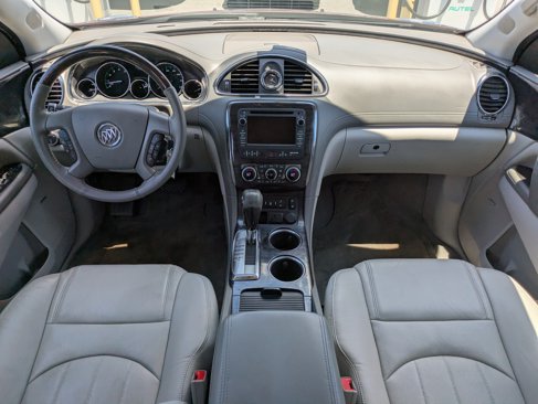 Used 2017 Buick Enclave Premium image 15
