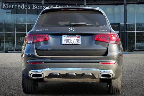 Certified 2022 Mercedes-Benz GLC 300 4MATIC w/ Premium Package Lite image 5