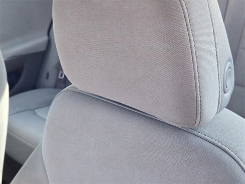 Used 2022 Chevrolet Malibu LT image 10