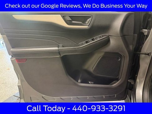Used 2022 Ford Escape SE w/ Convenience Package image 12
