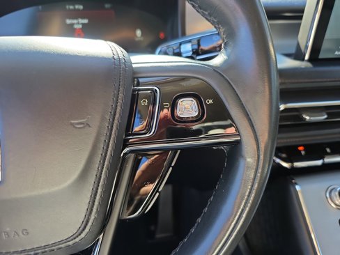 Used 2021 Lincoln Aviator AWD image 28