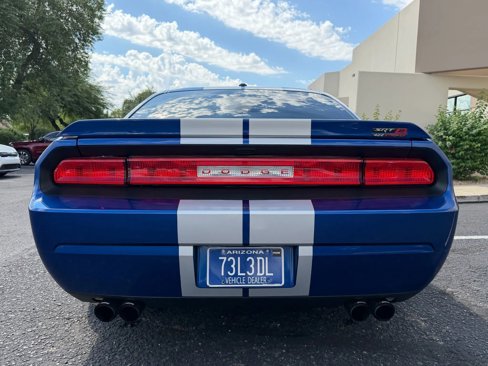 Used 2012 Dodge Challenger SRT8 w/ Premium Sound Group image 8