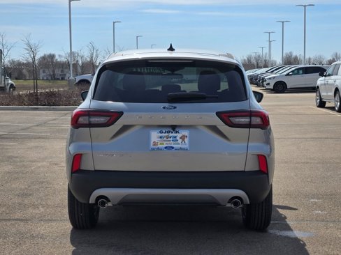 Used 2024 Ford Escape Active w/ Cold Weather Package image 14