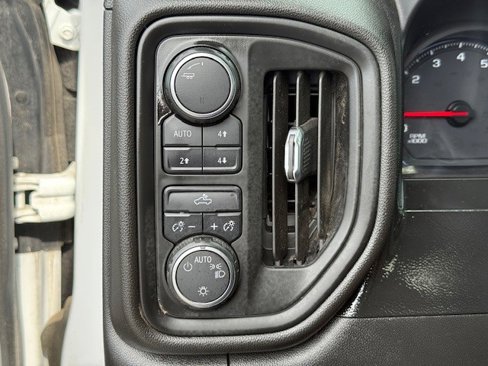 Used 2019 Chevrolet Silverado 1500 Custom Trail Boss w/ Custom Convenience Package image 31