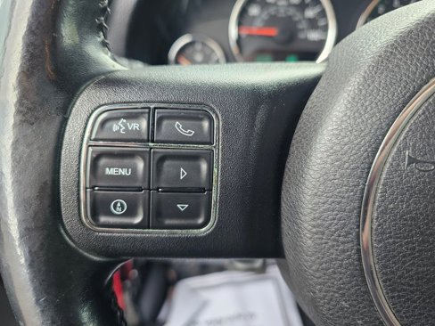 Used 2013 Jeep Wrangler Unlimited Sport image 28