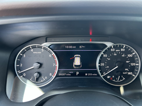Used 2023 Nissan Rogue SV image 16