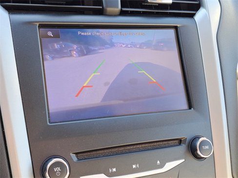 Used 2013 Ford Fusion SE image 14