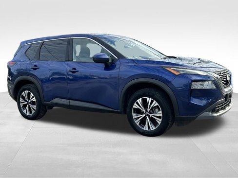 Used 2023 Nissan Rogue SV image 2
