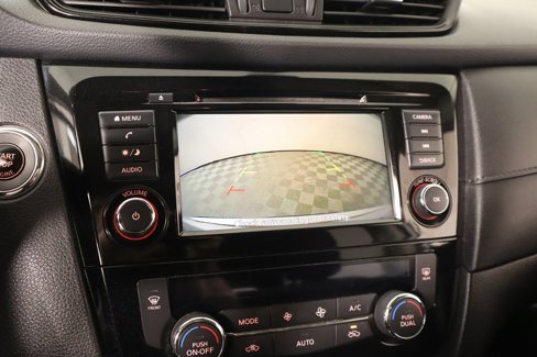 Used 2020 Nissan Rogue SV image 6