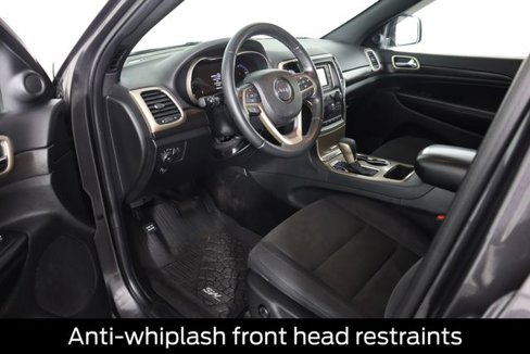 Used 2016 Jeep Grand Cherokee Laredo image 29