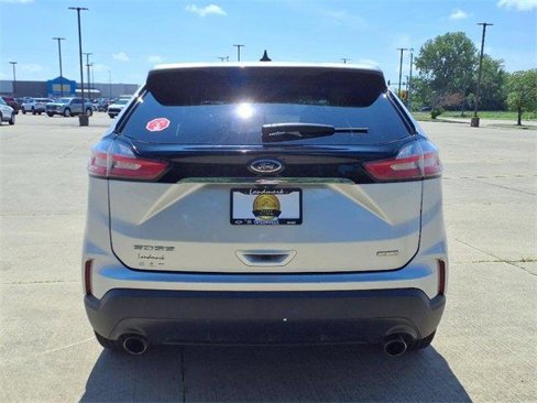 Used 2019 Ford Edge SE image 23
