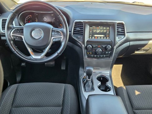 Certified 2021 Jeep Grand Cherokee Laredo image 17