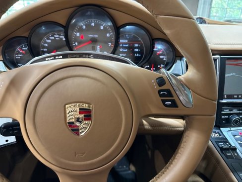 Used 2012 Porsche Panamera image 76