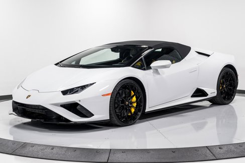 Used 2023 Lamborghini Huracan EVO image 44