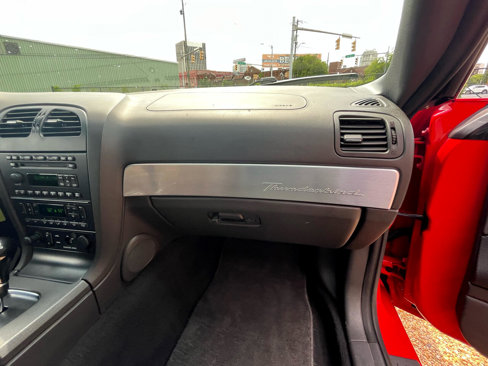 Used 2002 Ford Thunderbird image 45