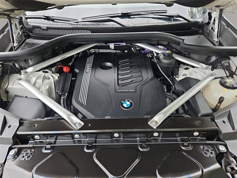 Used 2022 BMW X5 xDrive40i w/ Premium Package image 38