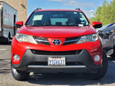 Used 2015 Toyota RAV4 XLE image 3