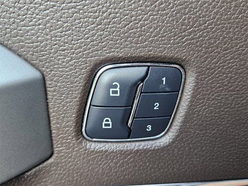 Used 2018 Ford F150 King Ranch w/ Equipment Group 601A Luxury image 44