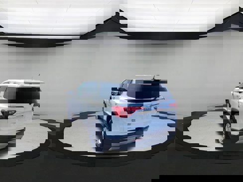 Used 2019 GMC Acadia SLE image 6
