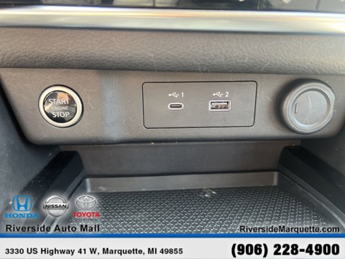 Used 2022 Nissan Rogue SV image 18