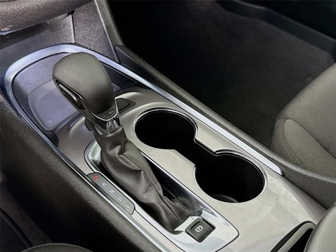 Used 2023 Chevrolet Malibu LT image 16