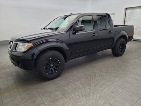 Used 2018 Nissan Frontier SV image 2