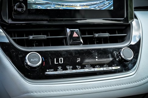 Used 2023 Toyota Corolla SE image 22
