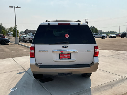 Used 2013 Ford Expedition XLT image 4