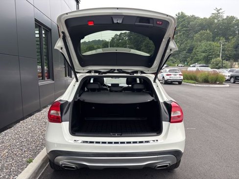 Used 2017 Mercedes-Benz GLA 250 4MATIC image 41